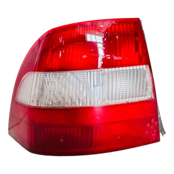 Lanterna Traseira Esquerda Chevrolet Vectra Gls 1996 À 1999