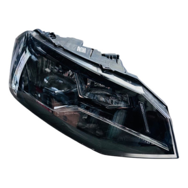 Farol Direito Recuperado/ Vw/ /  A Volkswagen Polo 2019