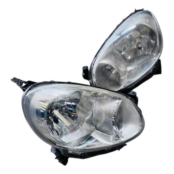 Par Faróis Nissan Merch 2011 A 2014 Detalhe