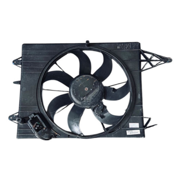 Defletor Radiador Volkswagen Gol Voyage Saveir G5 G6 Detalhe