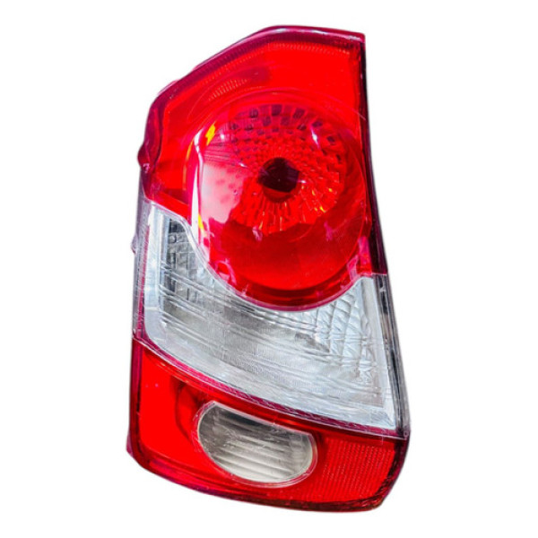 Lanterna Traseira Esquerda Toyota Etios Hatch 13/19 Detalhe