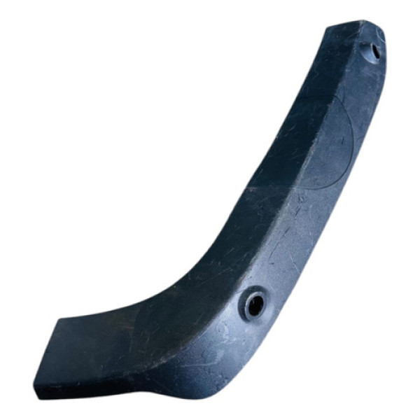 Acabamento Traseiro Direito Pára-choque Dodge Rampage 23/24