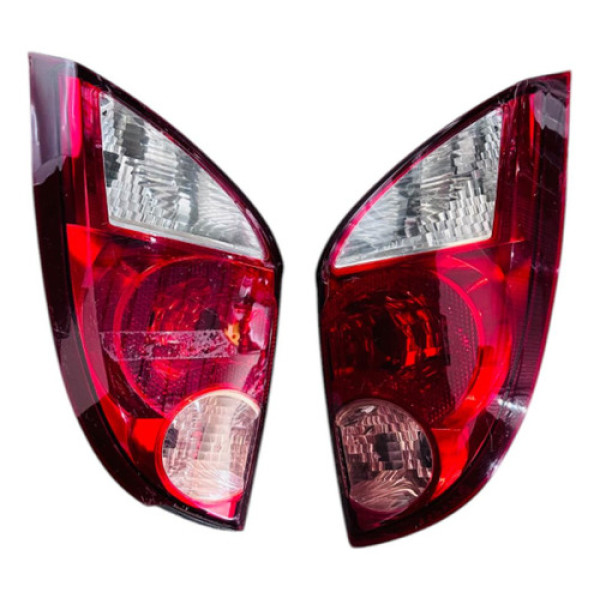 Par Lanternas Traseiras Esquerda Chevrolet Celta 06/15 